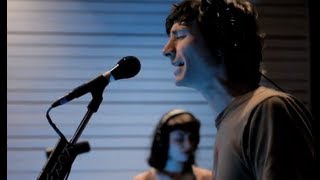Gotye performing "Somebody That I Used To Know" on KCRW