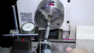 Конус смещением центра и оправки для центровок.