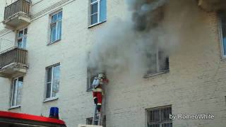 Москва. Пожар на 2-й Черногрязской [17.02.2010]