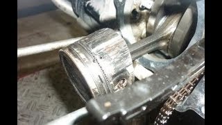 Kenali 5 Penyebab Oli Mesin Motor Kamu Cepat Habis