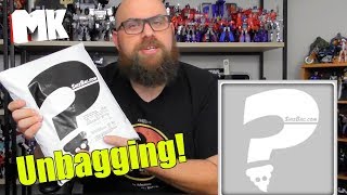 Shiz Bag May 2018 Deadpool Unbagging