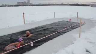 заплыв моржей Москвы СЕРОЙ НАТАЛЬИ САМОЙЛЕНКО ОСМАН ЕВГЕНИЯ  РОДИКОВА