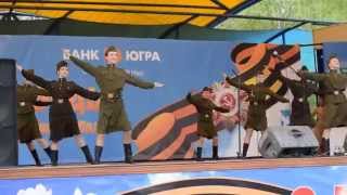 военный танец девушек