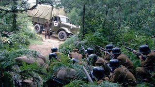 日軍半路停車，卻不知國軍士兵就躲在草叢中埋伏！