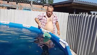 Как я почистил (осветлил) воду в каркасном бассейне  Bestway. Что бы вода в бассейне не цвела.