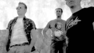 Γυμνά Καλώδια - Μουσική Βιογραφία