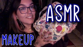 ASMR| Mostrando Minhas Maquiagens (Tapping, Whispers)