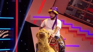 Kraantje Pappie op de rodeo kameel - ALLES MAG OP ZONDAG