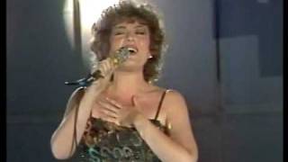 Corina Chiriac - Vino iubire inapoi (Live - Mamaia'87)