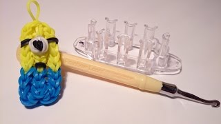 Брелок МИНЬОН на станке МОНСТЕР ТЭИЛ, Радужки Rainbow Loom