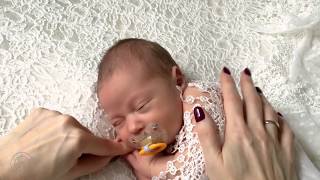 Фотосессия новорожденной девочки -  фотограф Ирина Липова. Me&Ma Newborn Photography