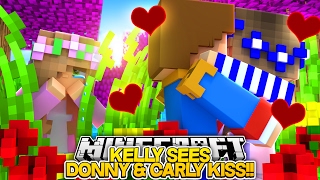 LITTLE KELLY SEES LITTLE CARLY & LITTLE DONNY KISSING!! Minecraft Custom Roleplay.