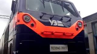 Американский тепловоз ТЕ33АС после аварии под Хлебодаровки (Волновахский район) .Украина