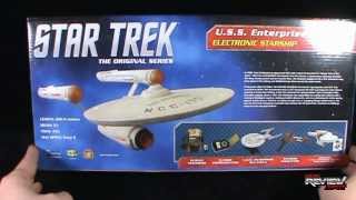 Collectible Spot - Diamond Select Toys Star Trek Starship Legends U.S.S.Enterprise NCC-1701 (HD)