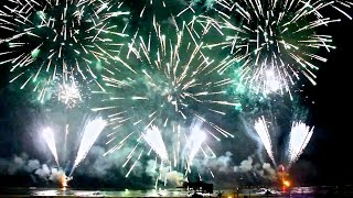 Музыкальный фейерверк с воды под музыку Hanz Zimmer "Пираты карибского моря"
