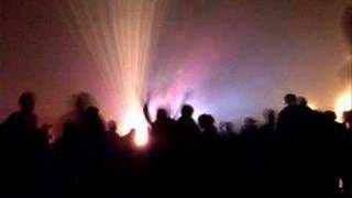 I Am X-Ray - Pretty Rave Girl