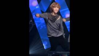 -1008- happy hyper Taemin H3LL0 fancam {MB}