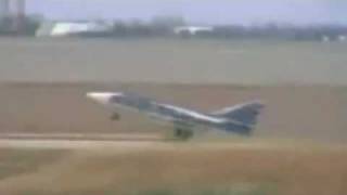 СУ-24м и Козлик на посадке