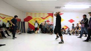 Aleeexiisz (MTUSA) vs Aaron (NOVA) @ Vertifight USA 2 Best of CA