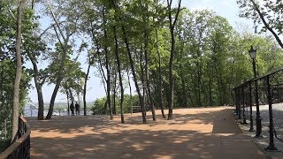 Новая пешеходная дорожка вдоль склонов Днепра от Андреевского спуска до Владимирской Горки