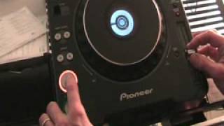 DJ Beat matching tutorial Using the CUE on a cdj turntable