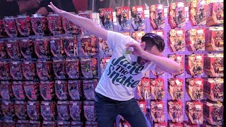 TOY HUNT!!! | Wrestling Shop LIVE!!! | WWE Mattel Wrestling Figure Shopping Fun #67
