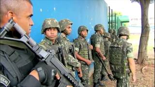 Forças Armadas ocupam as ruas do Rio de Janeiro