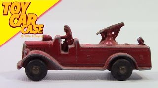 Tootsietoy 1930 Fire Engine Pumper Truck Toy Car Case