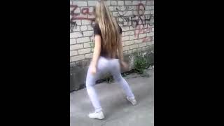 Аминка тверк