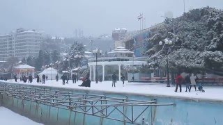 Крым. Алушта. Снег на набережной (26.01.2016)