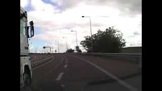 Camión acceso a carril de aceleración