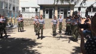 Военный танец ко Дню Победы. Южноукраинская гимназия №1