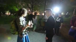 Лев Против покалечил человека