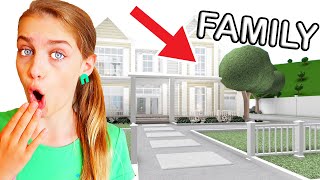 BEST FAMILY HOUSE WINS *judging* Bloxburg Roblox Gaming w/ The Norris Nuts