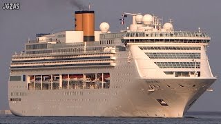 COSTA VICTORIA Cruise ship クルーズ客船 COSTA CRUISES 大阪港入港 2015-MAY