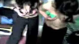 ქართველი გოგოები იხდიან  stripteases