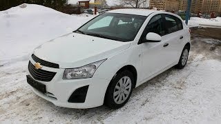 2013 Chevrolet Cruze Hatchback. Start Up, Engine, and In Depth Tour.