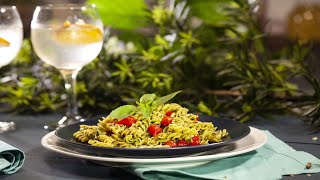 Sobrou? Aproveitou! - Salada de parafuso com pesto e pimenta biquinho