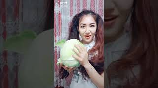 BU QIZ NMA QILAYABDI OZI BILMAY QOLDI MENIMCHA ???? PRIKOLLAR