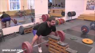 Тренировка сборной России по тяжелой атлетике (Russian weightlifting team training)