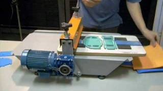 Máquinas de corte e vinco manual e elétrica - POLYMAK