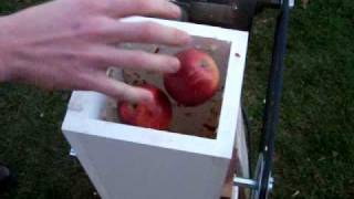 APPLE SCRATTER / GRINDER - revised grinder design