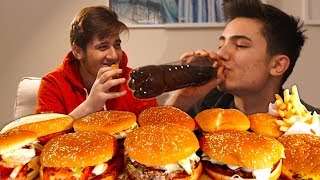 YOUTUBE'A PARA İÇİN Mİ BAŞLADIK !? KENDİ DÜKKANIMIZDAN FURKAN YAMAN İLE MUKBANG CHALLENGE !