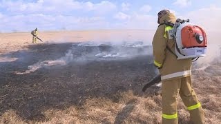 Жители Глуховки осваивают новое пожарное оборудование