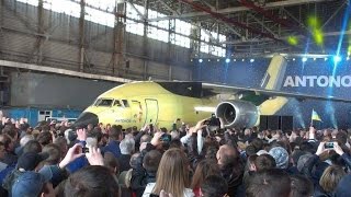 Презентовано новий український літак Ан-178