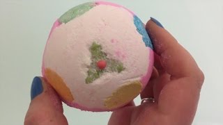Тест бомбочки для ванны от Лаш (Lush) Рождественский пудинг