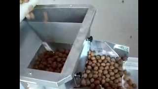 walnut packing machine,pistachio packaging machine,nuts packaging machinery