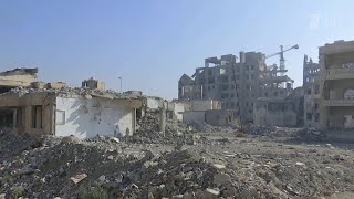 Российские журналисты впервые посетили сирийскую Ракку, бывшую столицу ИГИЛ.