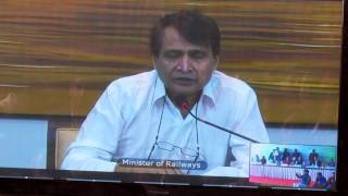 Hon'ble MR Flags Off Science Express  from Safdarjung Station,New Delhi