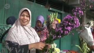 Penjual bunga kebanjiran rezeki